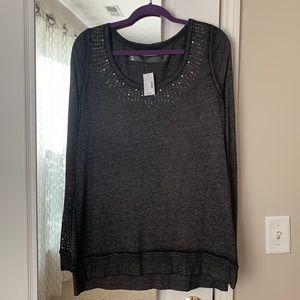 Maurice’s size Large pull over top